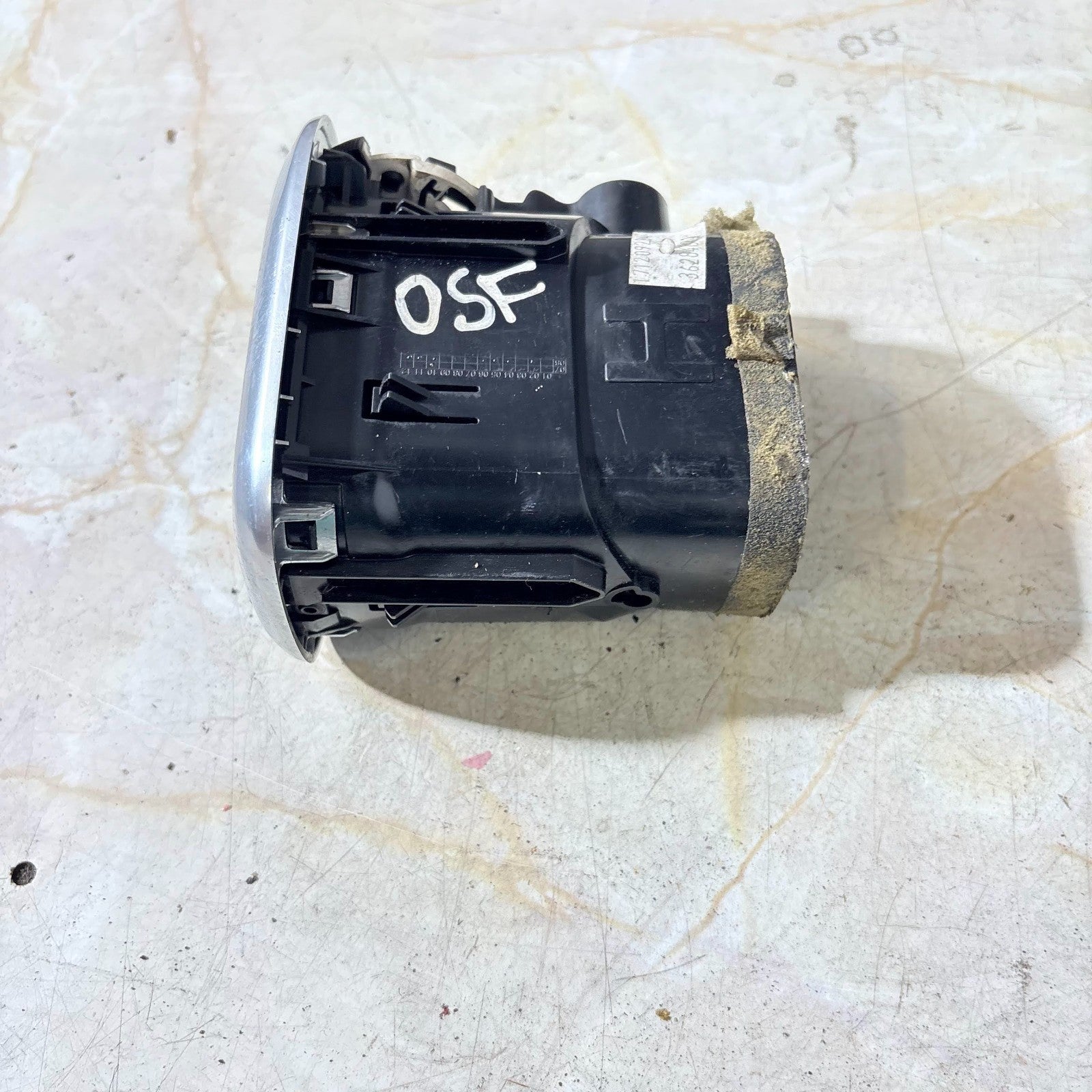Citroen C3 Picasso 2008-2017 Dashboard Air Vent Right Side 9683043377 8578009010