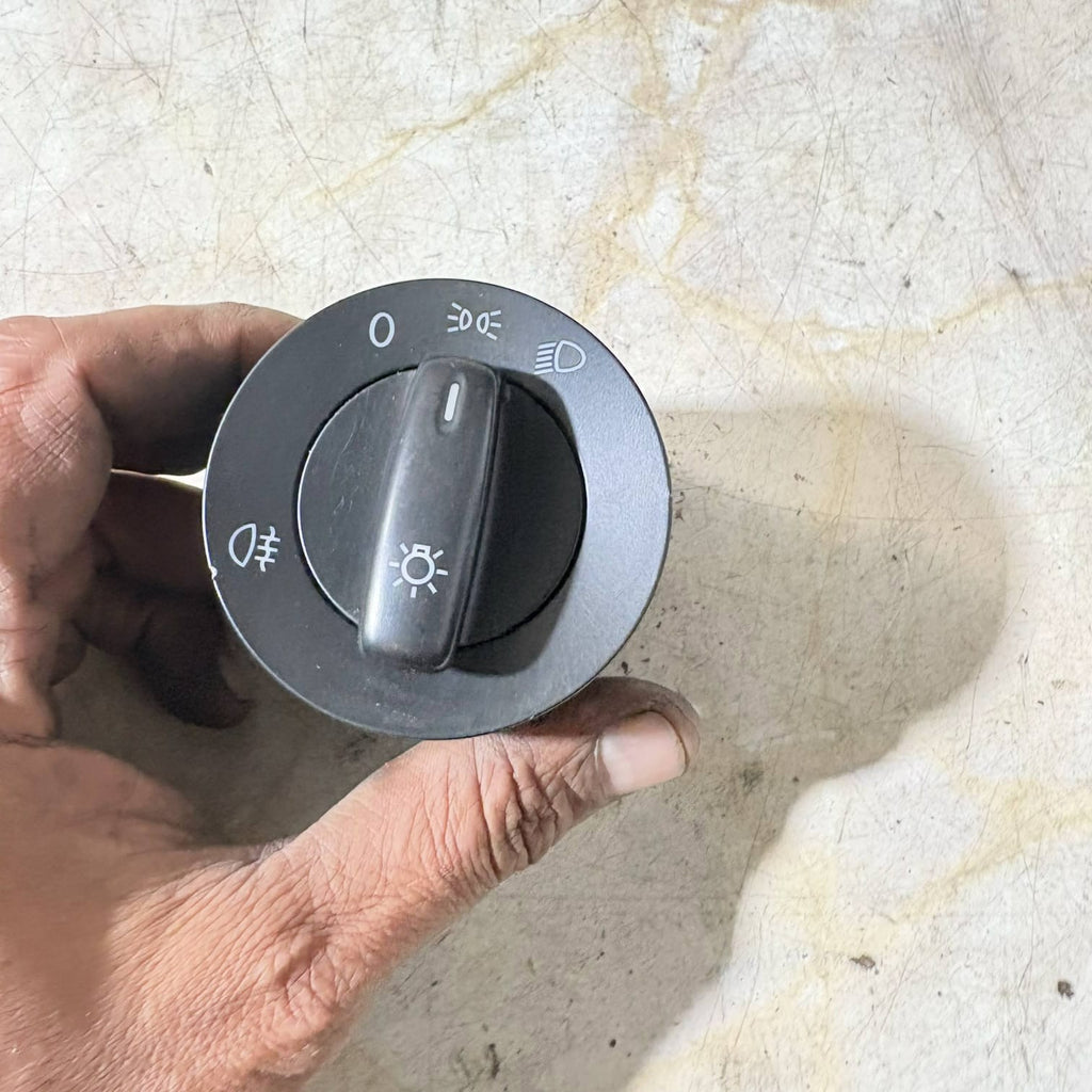PA6GF+GB30 Headlight Switch Fog Light