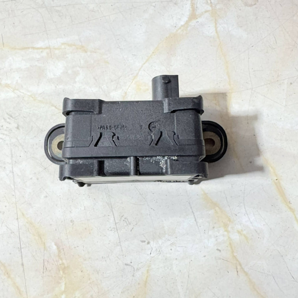 MITSUBISHI LANCER OUTLANDER-G YAW RATE SENSOR 4670A282-2009