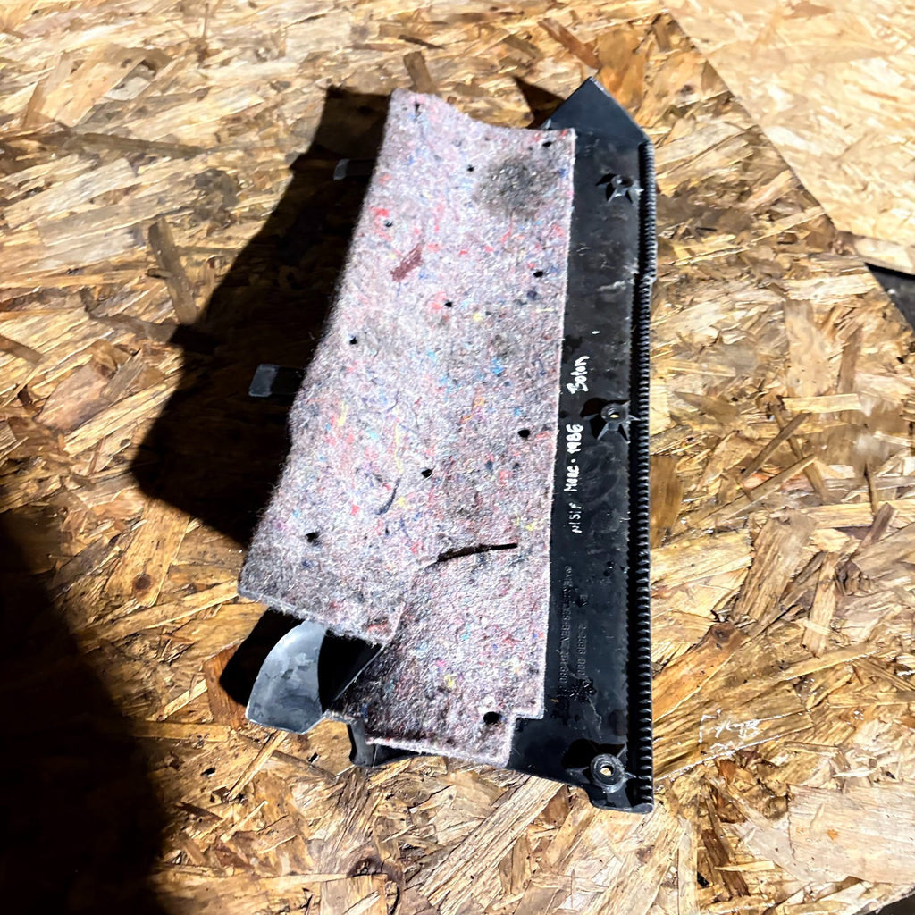 Mercedes W201 190 Right Bottom Dashboard Trim 1982-1993 A2016800217