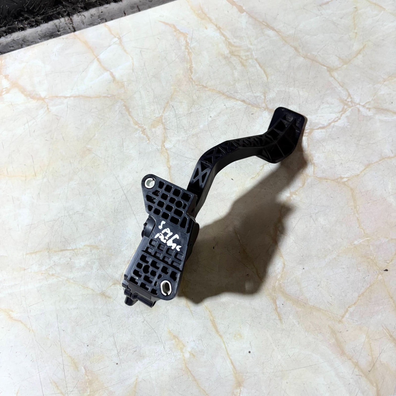 MAZDA 2 2007-2015 Accelerator Throttle Pedal Potentiometer K4238-7400
