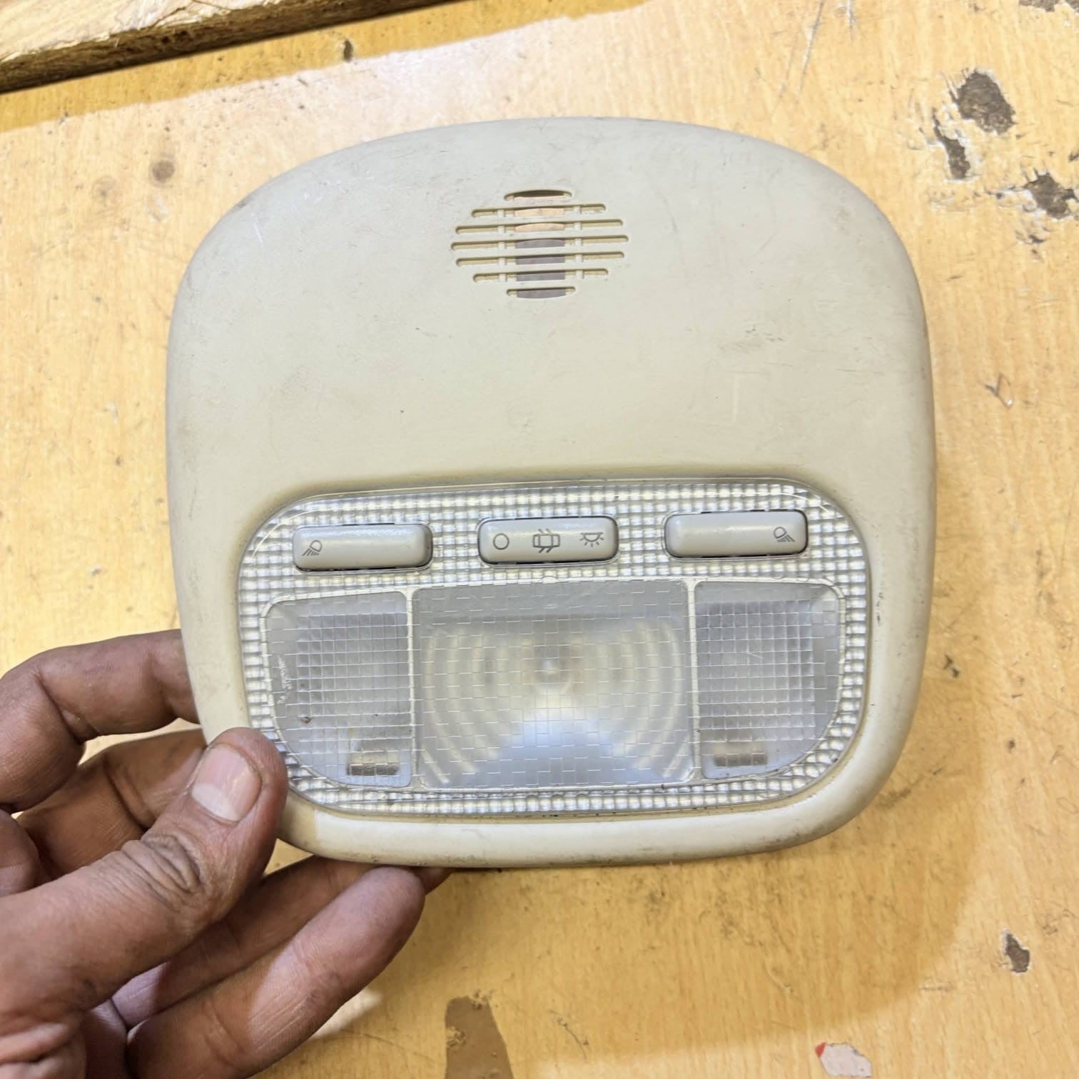 PEUGEOT 207 2008 INTERIOR COURTESY LIGHT 9648338577