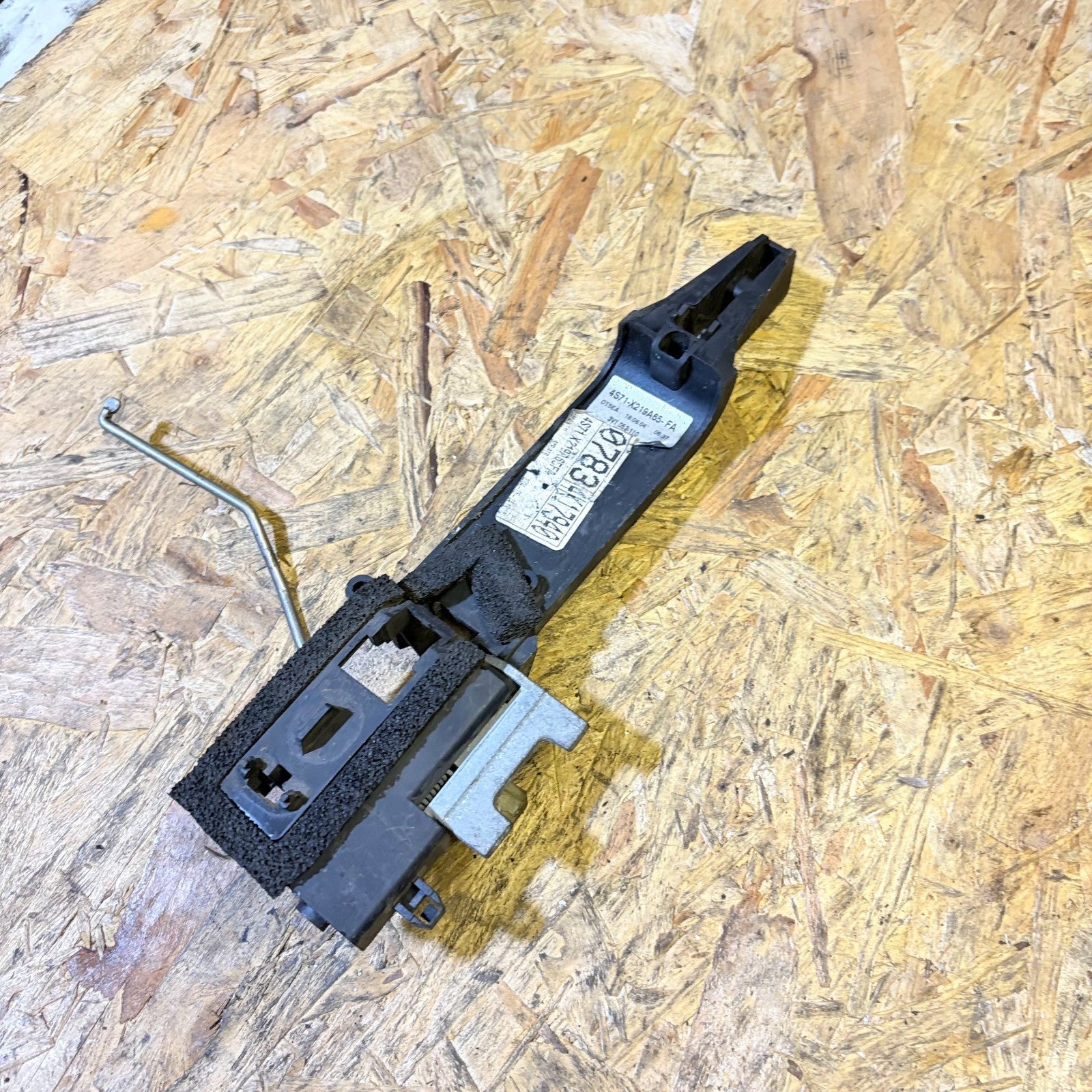 FORD KUGA DOOR SOLENOID 4S71-X219A65-FA Front Left Door
