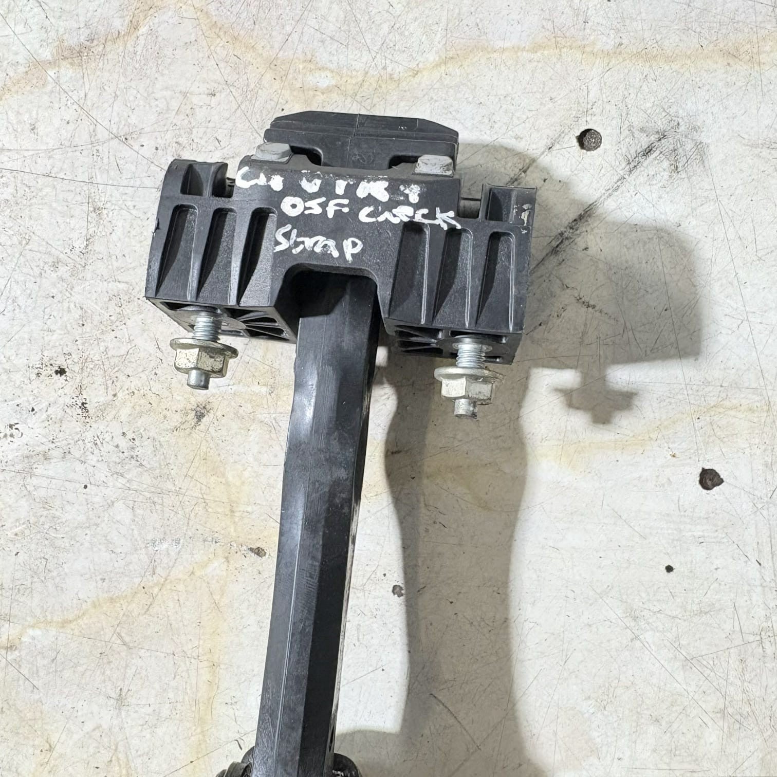 Citroen C4 Mk1 5 Door 2004-2011 OSF Front Right Door Check Strap Limiter 9181H9