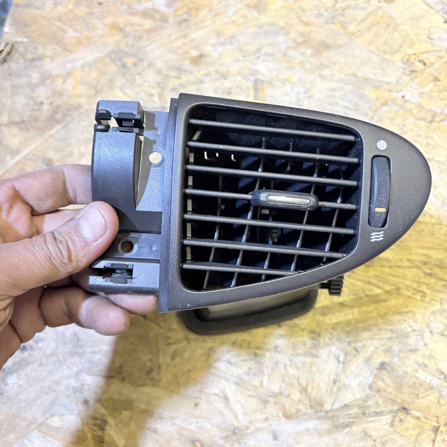 Jaguar S-Type dashboard side air vent grill trim 2R8319C893AE RCE17859 NSF