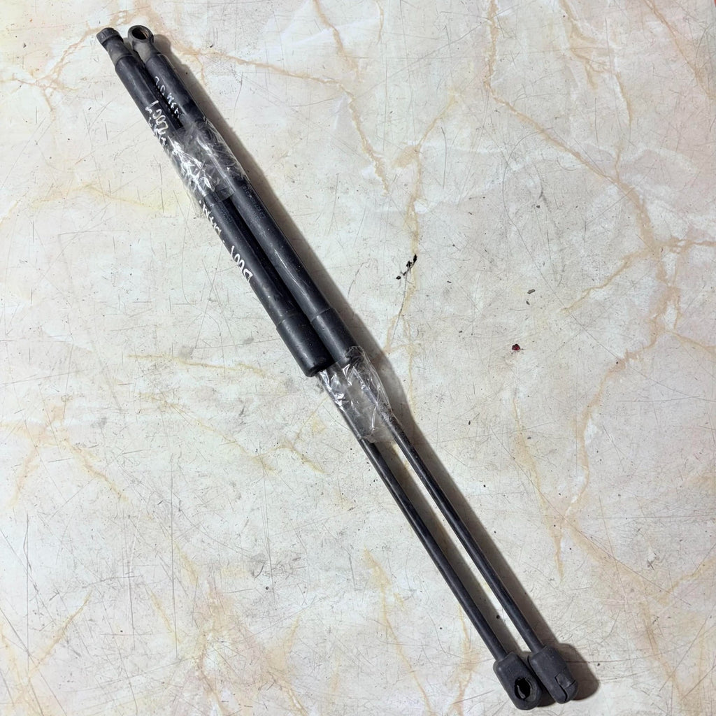 SKODA FABIA 2007-2013 TAILGATE STRUT SHOCK FABIA PAIR 5J6827550