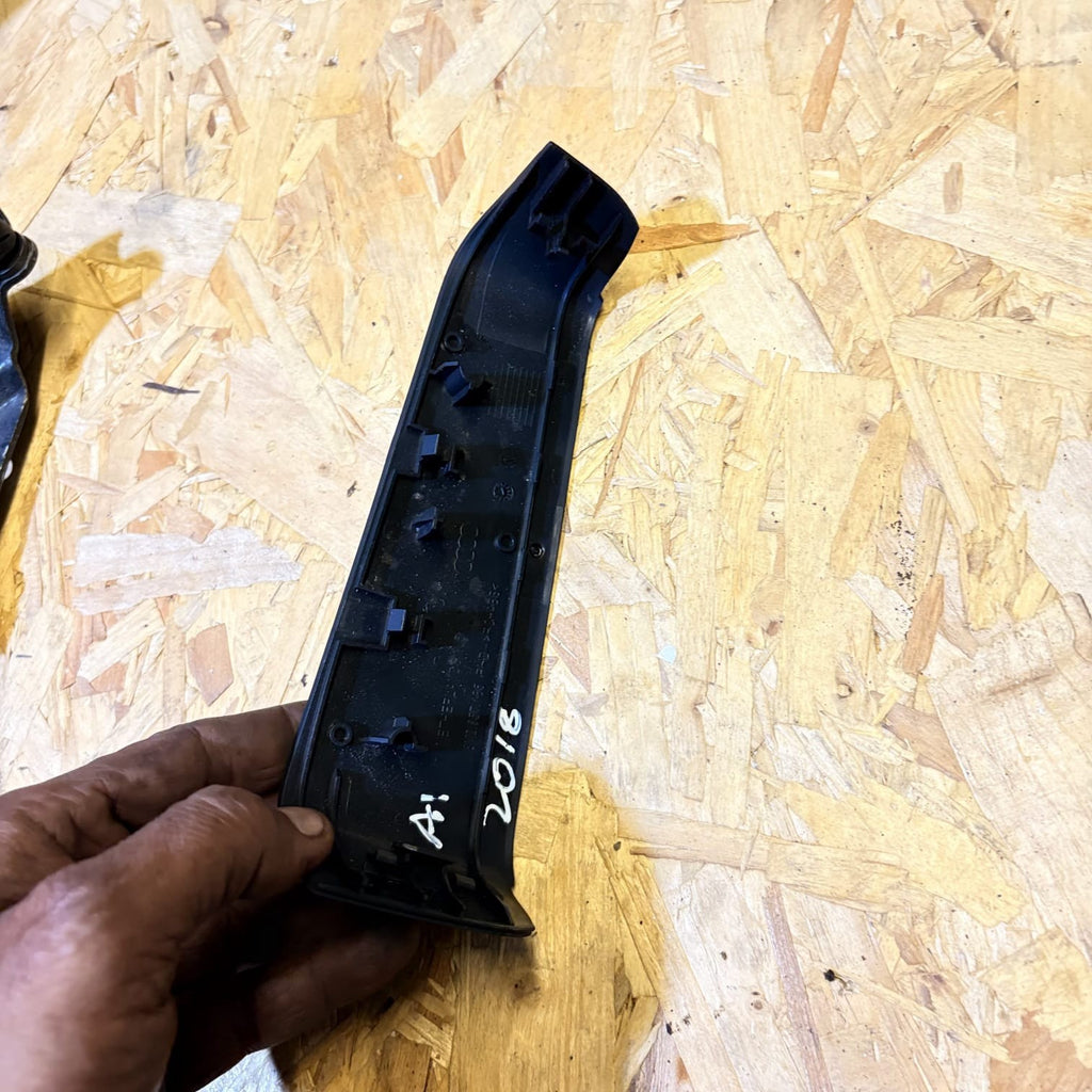 AUDI A1 8X 2018 CENTRE CONSOLE TRIM COVER PANEL 8X2857185