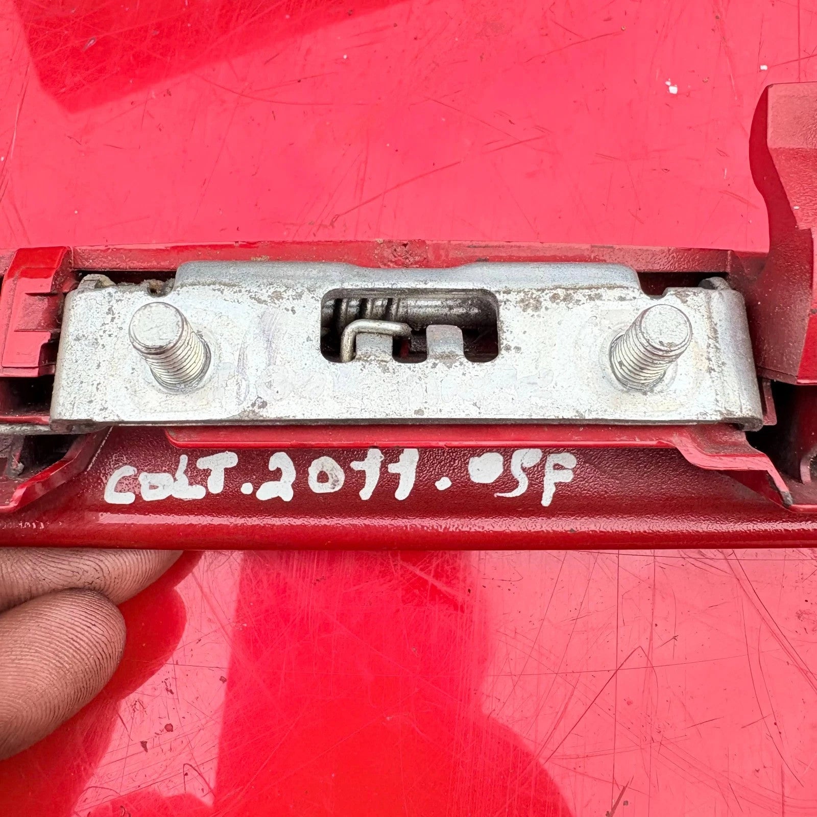 Mitsubishi Colt Front Right Door Handle Red Driver Side 2004-2012