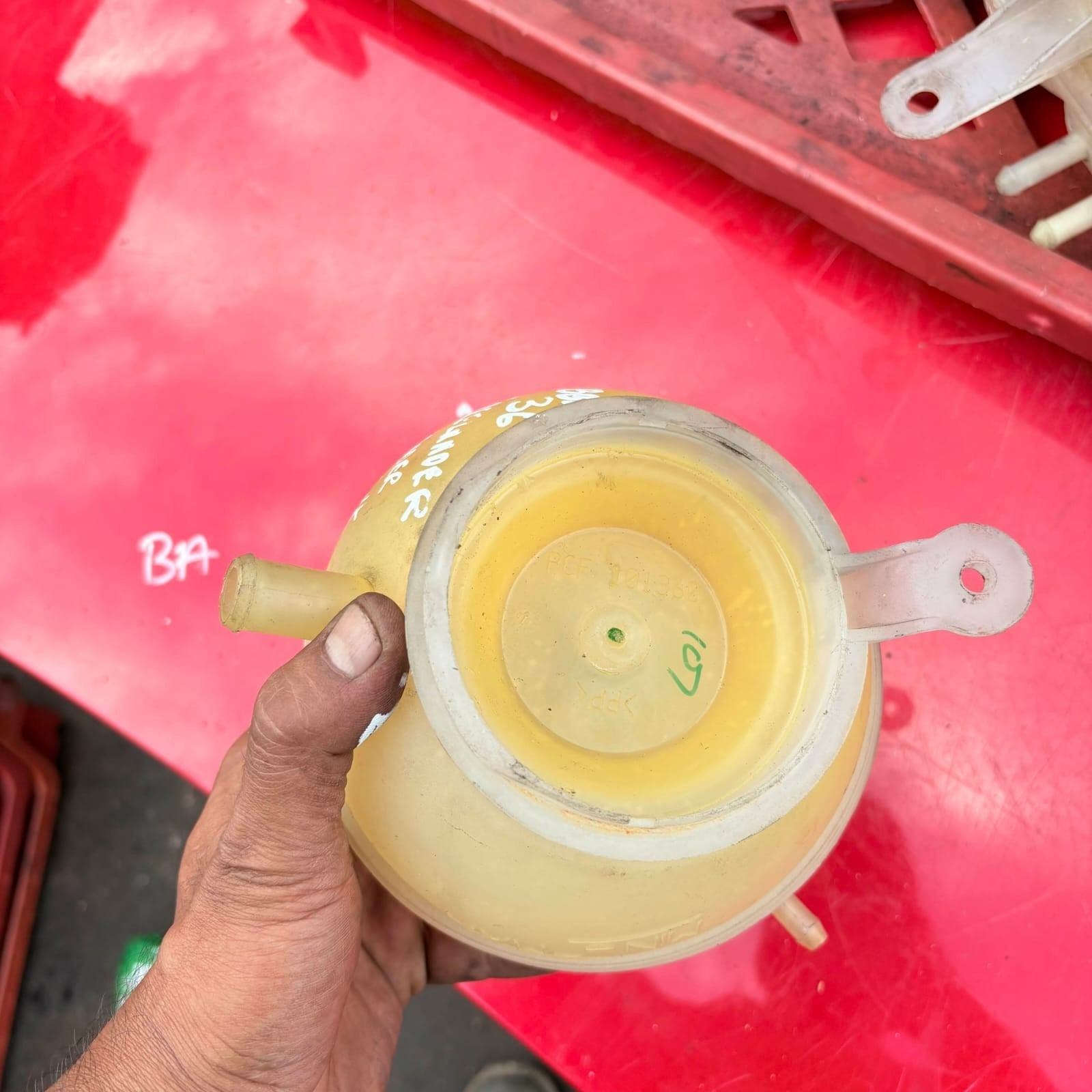 Land Rover Freelander 2 L359 Coolant Expansion Tank PCF101360 2006-2014