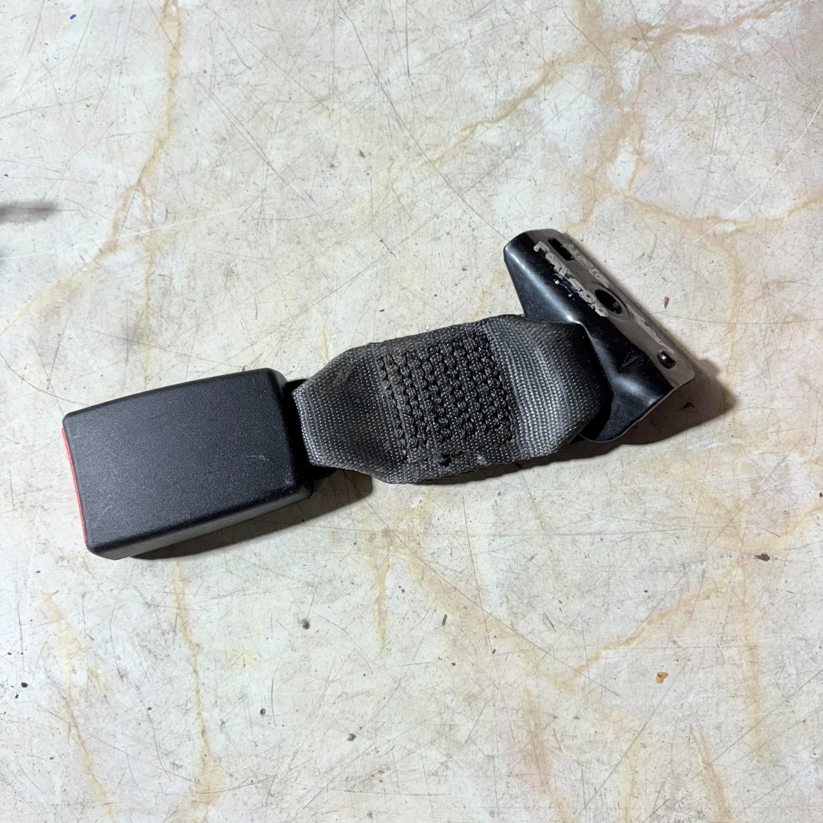 2009 FIAT 500 NSR REAR PASSENGER LEFT SIDE SEAT BELT STALK BUCKLE