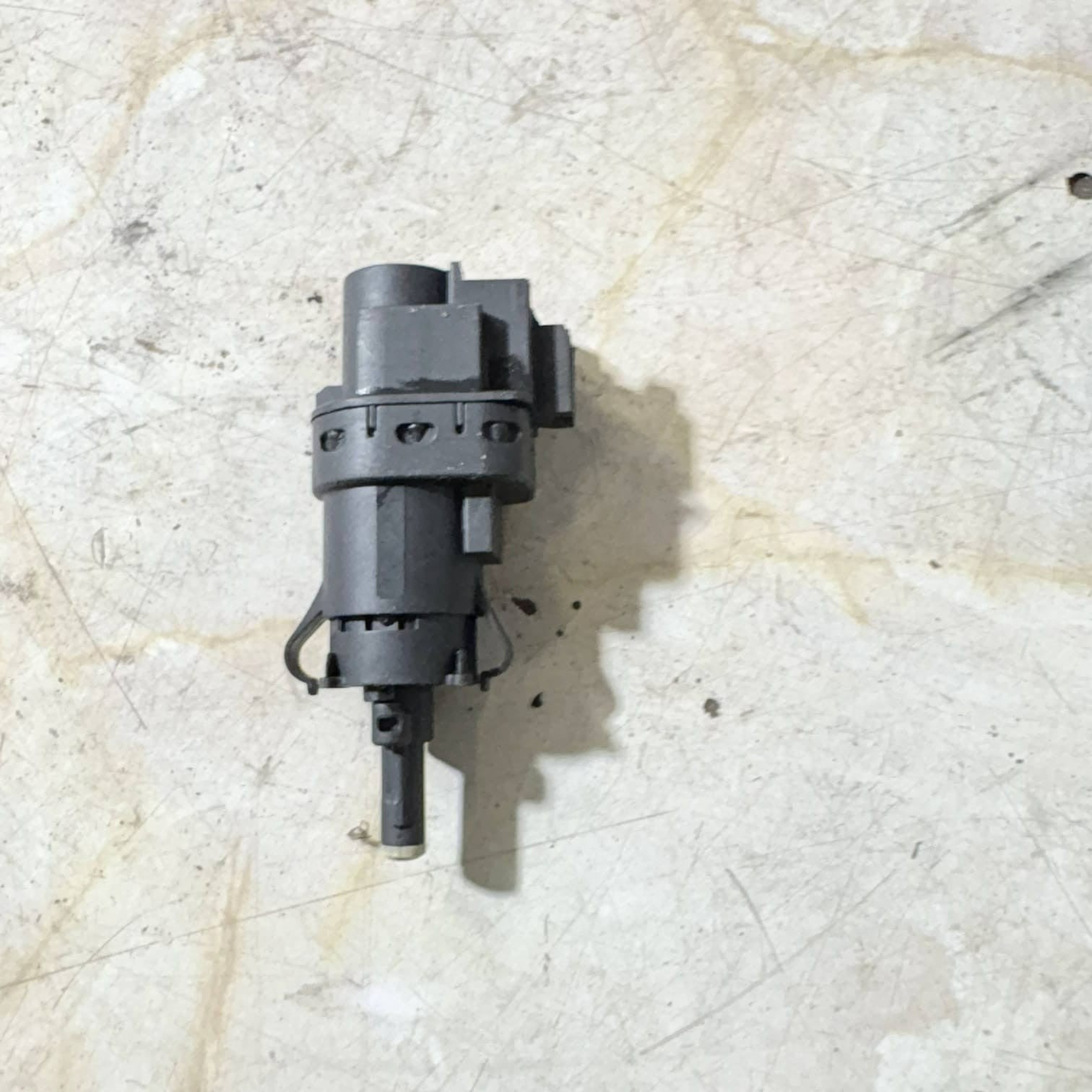Ford S-MAX WA6 Galaxy Mondeo Fiesta Brake Light Switch 3M5T13480AB