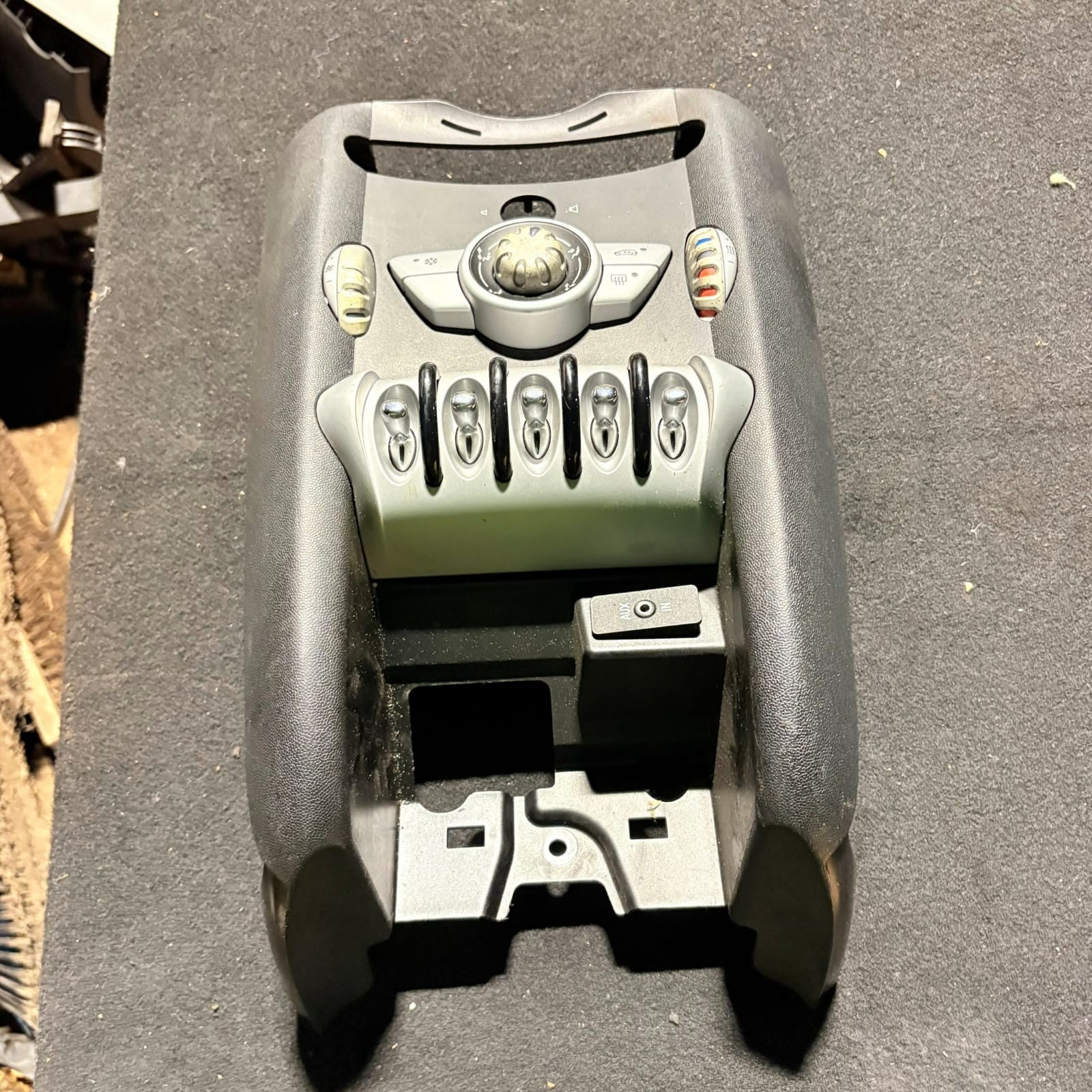 MINI CONVERTIBLE HEATER CONTROL PANEL ASSEMBLY 0068009504