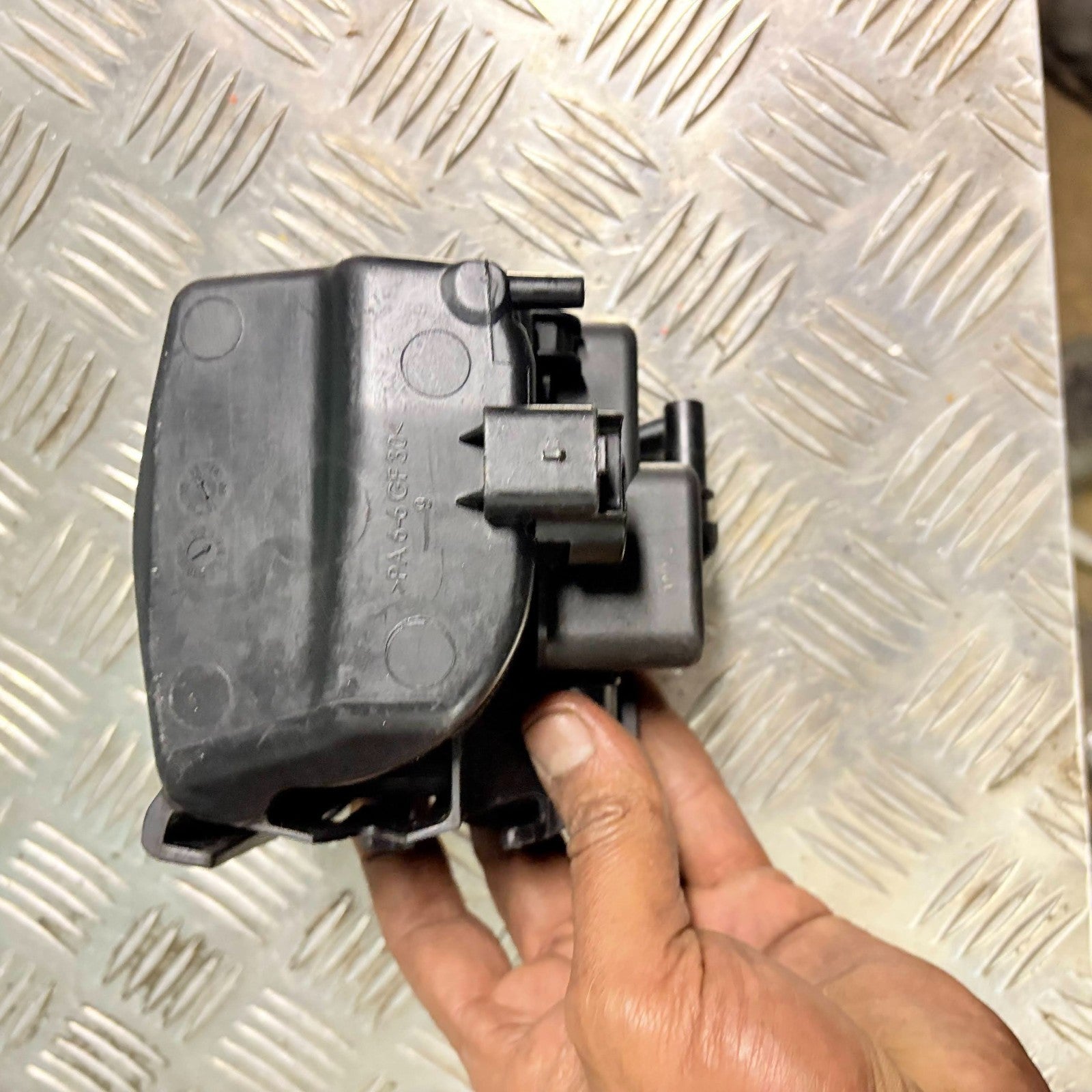 Citroen C5 MK2 Fuel Filter Housing 2004-2008 1.6 HDi