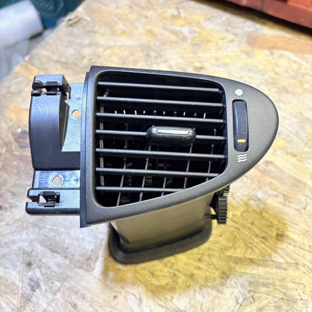 Jaguar S-Type dashboard side air vent grill trim 2R8319C893AE RCE17859 NSF