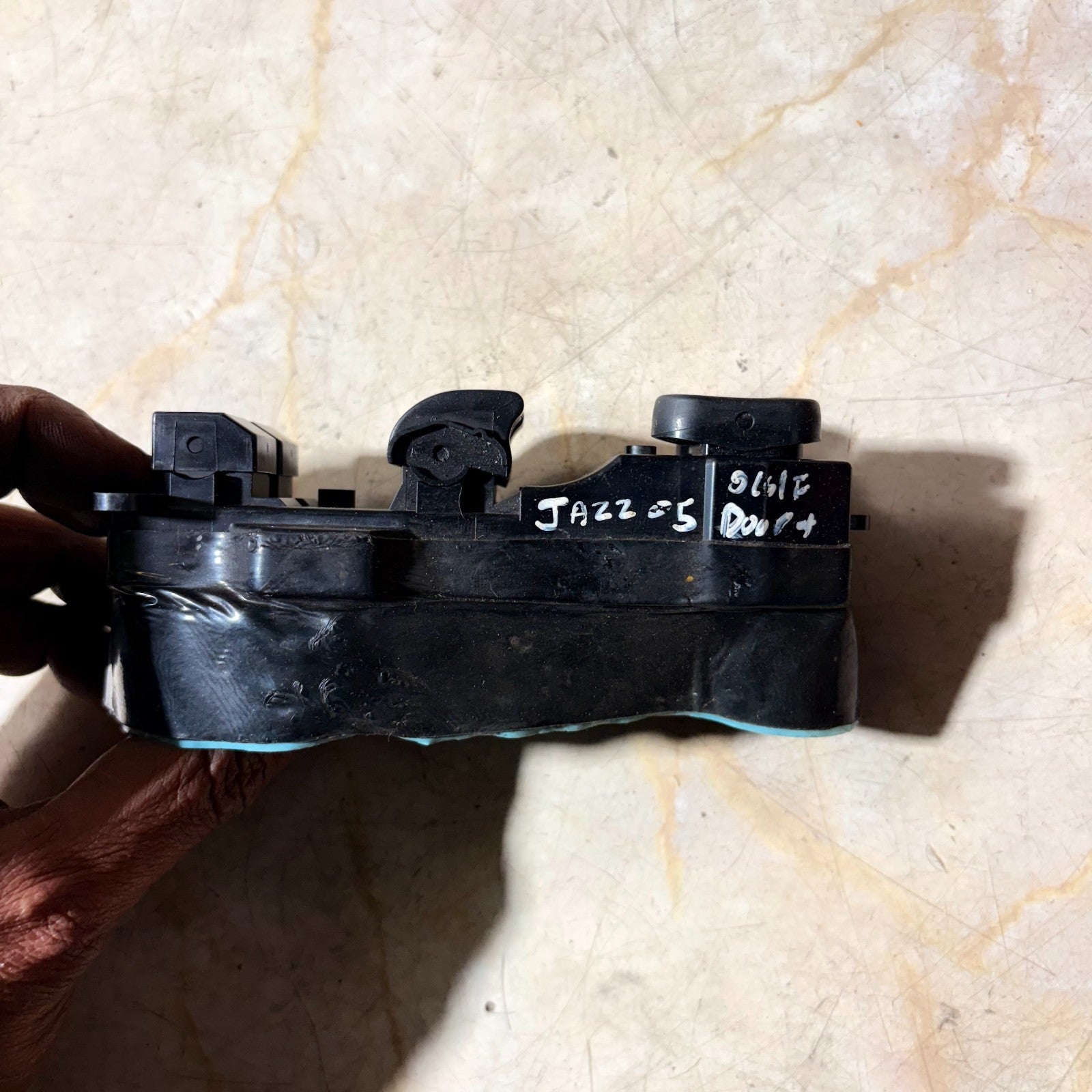 HONDA JAZZ GD 2005-2008 DRIVER WINDOW SWITCH 35755-SAA-305-M1 FRONT RIGHT