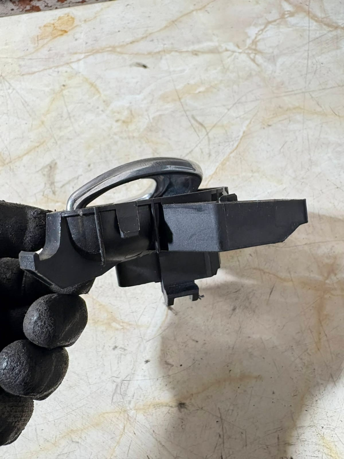 NISSAN PULSAR INTERIOR DOOR HANDLE FRONT RIGHT DRIVER SIDE 80670-4EA0 2017