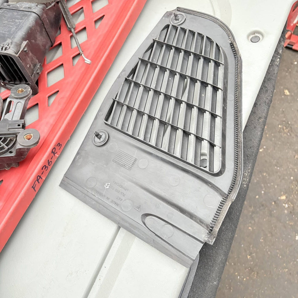 Porsche Cayenne 955 957 9PA 2002-2010 Engine Bay Scuttle Cover RHS 7L5819730B