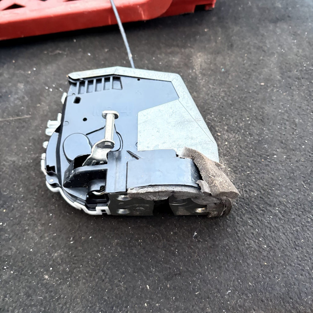 Toyota Prius Mk3 11/2012-11/2015 Rear Left Door Lock Latch Actuator 69060-47090