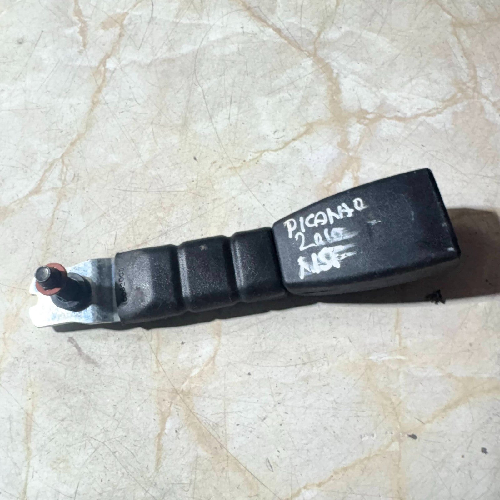 Seat belt Buckle Left Passenger front for KIA Picanto 2010
