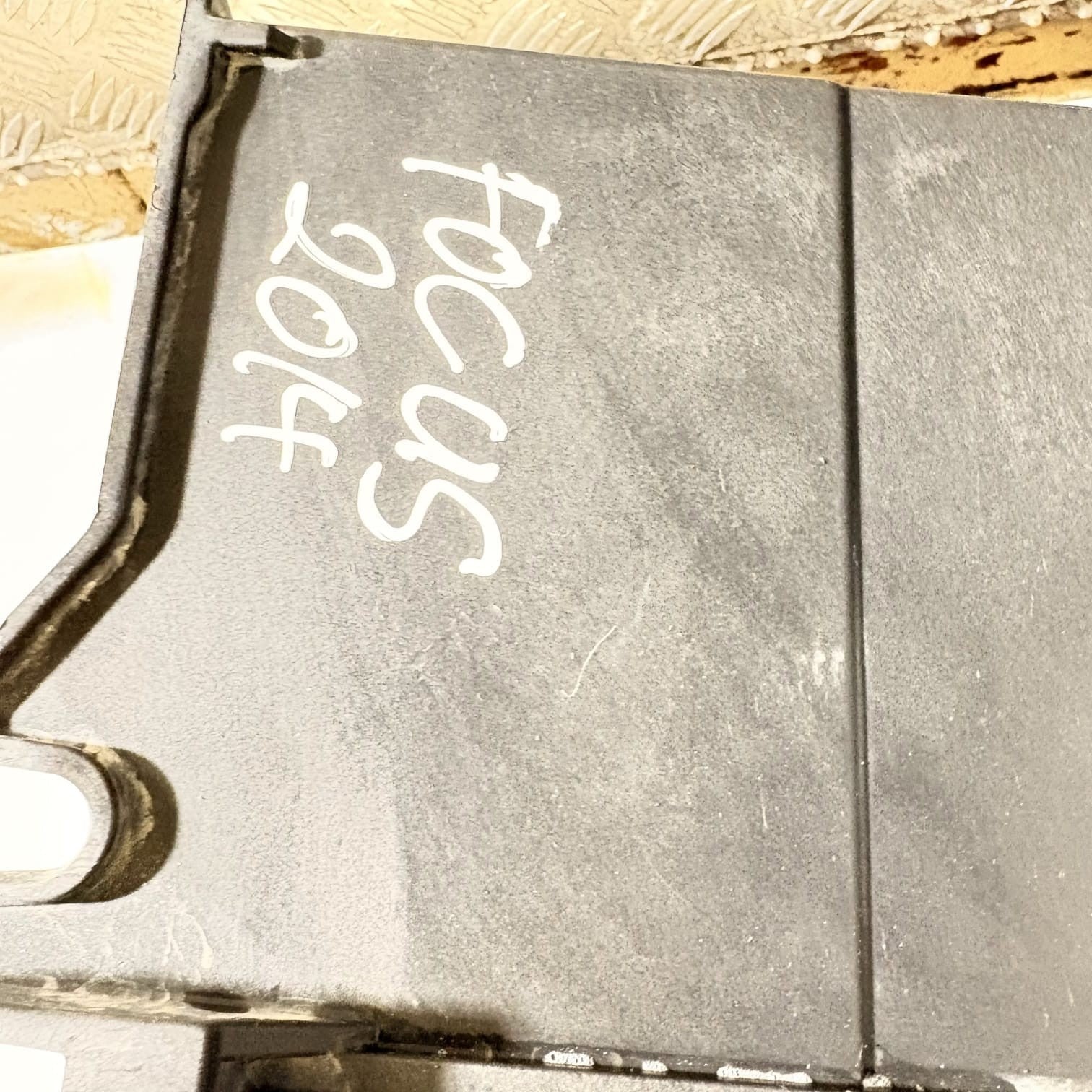 FORD KUGA 2014 BATTERY TRAY (2.0l 16v TDCI DIESEL T7MA) AM51-10723-AD P1524