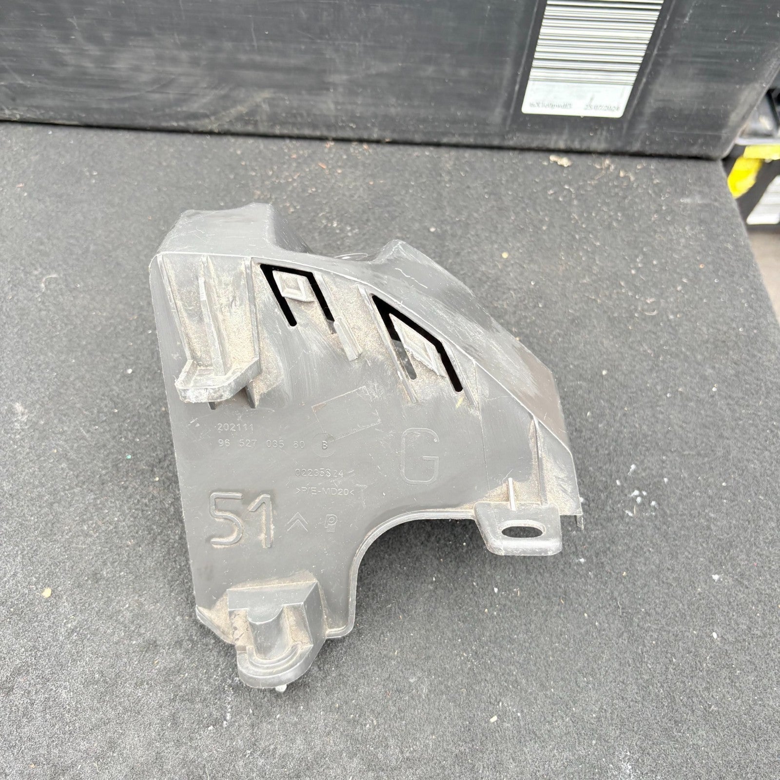 CITROËN C4 VTR PASSENGER REAR RIGHT SIDE 9652703580 BUMPER BRACKET