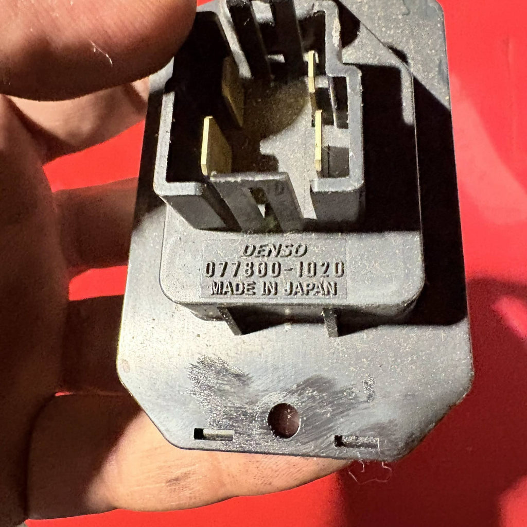 LAND ROVER DISCOVERY 4 L319 HEATER MOTOR RESISTOR 077800-1020 2009