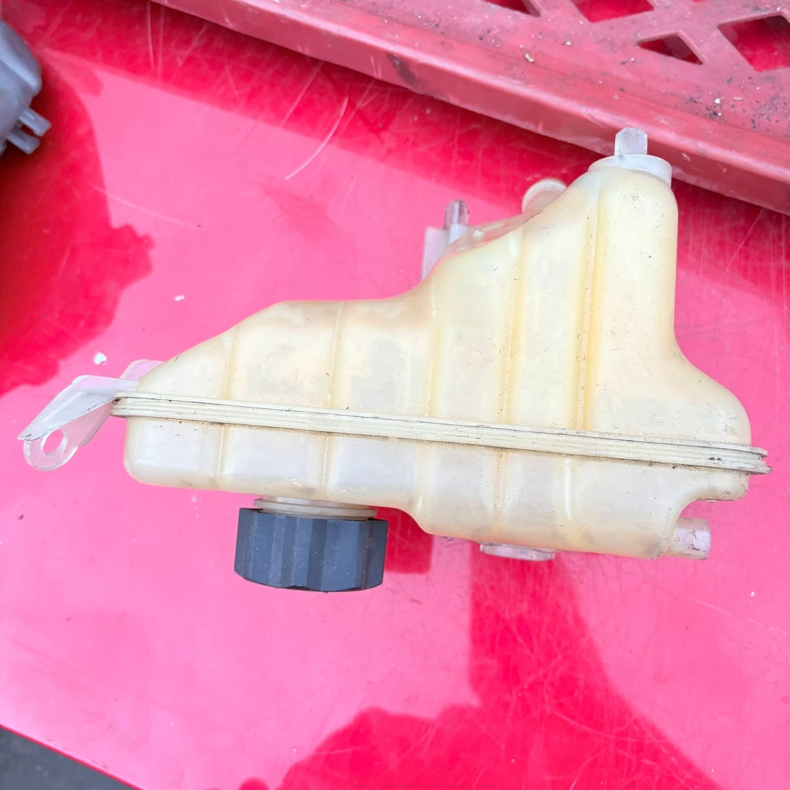 Peugeot 407 2004-2011 Coolant Expansion Tank Reservoir Bottle 1323S7 1323S8