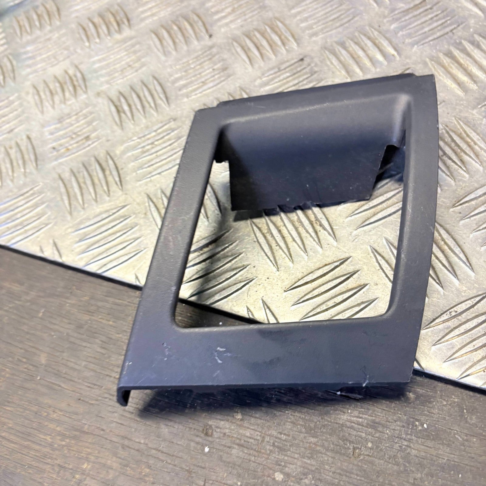 Mitsubishi Lancer Sportback 08-15 RH Dash Air Vent Trim SPC02221