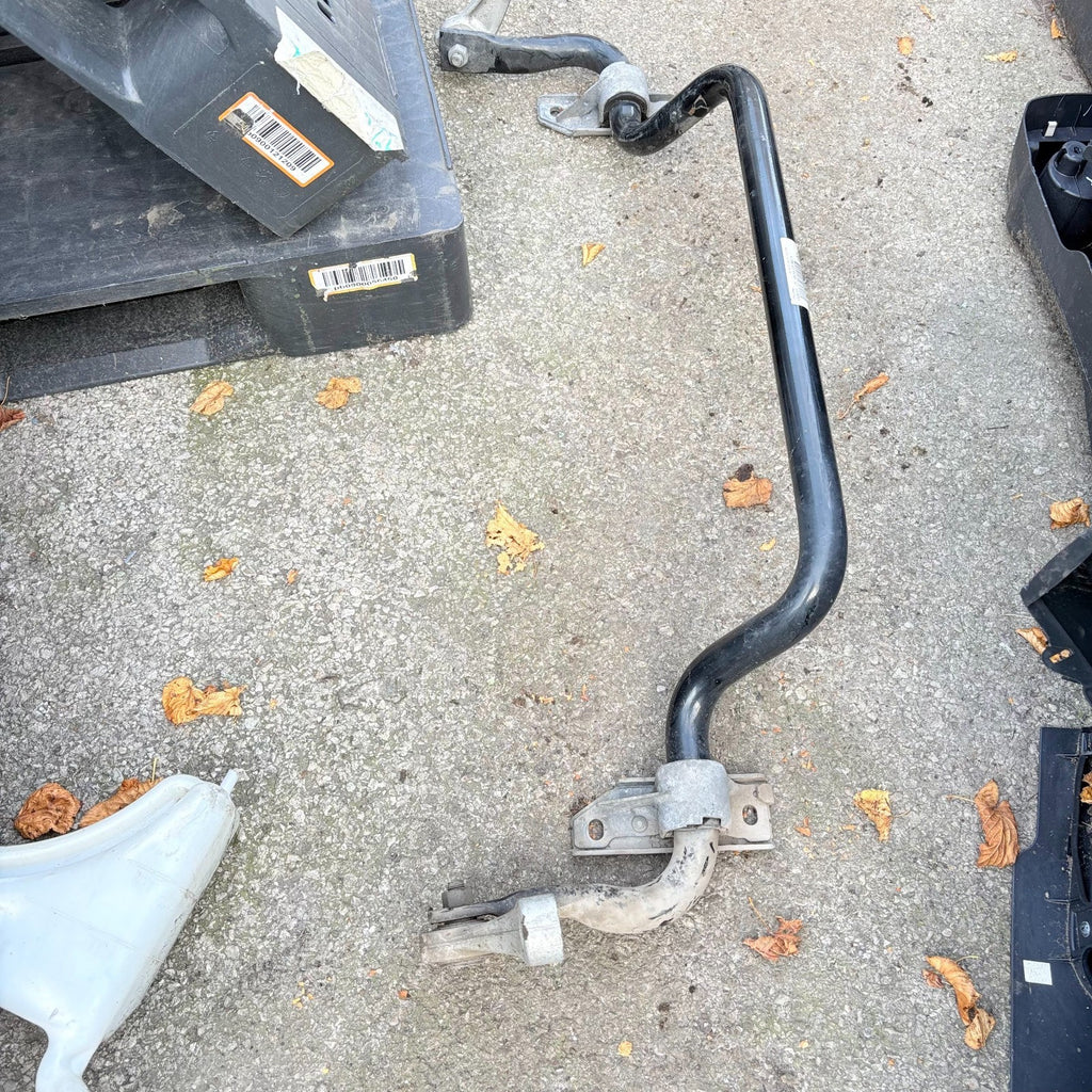 2015-23 Mercedes-Benz C300/2016-21 C63 AMG Front Anti Roll Bar 2053230465