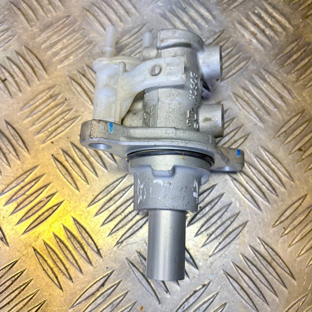 BOSCH BRAKE MASTER CYLINDER 1851117