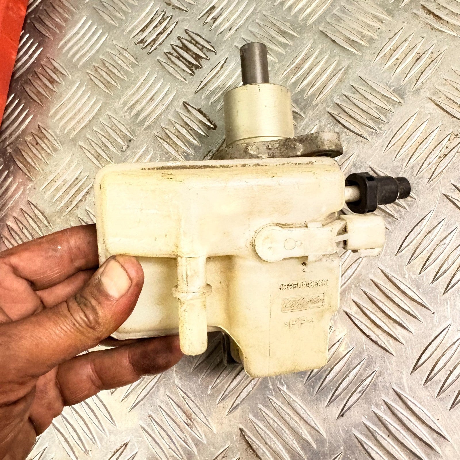 FORD FOCUS C-MAX 2005 BRAKE MASTER CYLINDER 033508-86401