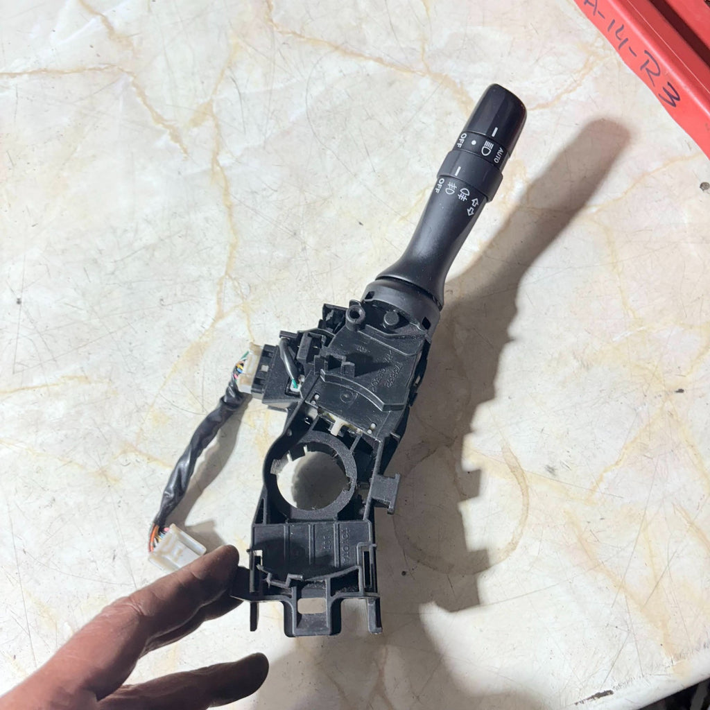 LEXUS IS 250 2006 INDICATOR STALK SWITCH 173832