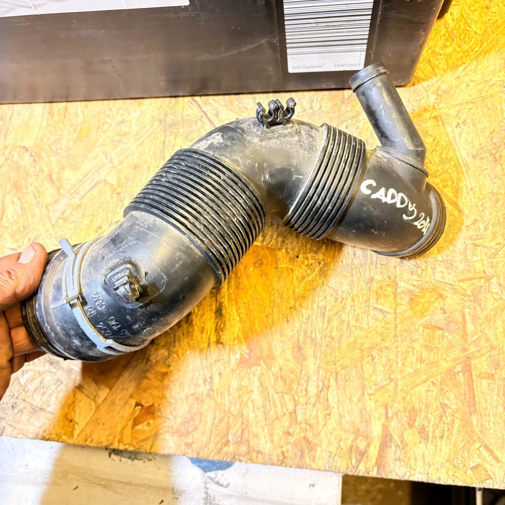 2014 Volkswagen Caddy Air Intake Hose Pipe VCD446196 1.6 2.0 TDI