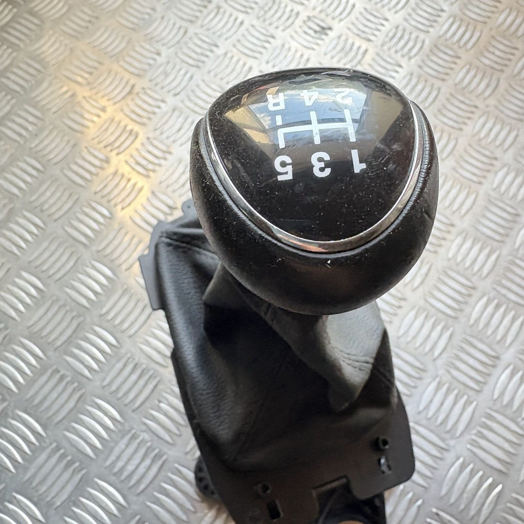 FORD ECOSPORT 5 SPEED MANUAL GEARSTICK SHIFTER SELECTOR 2016-2020 DN1R7C453AKD