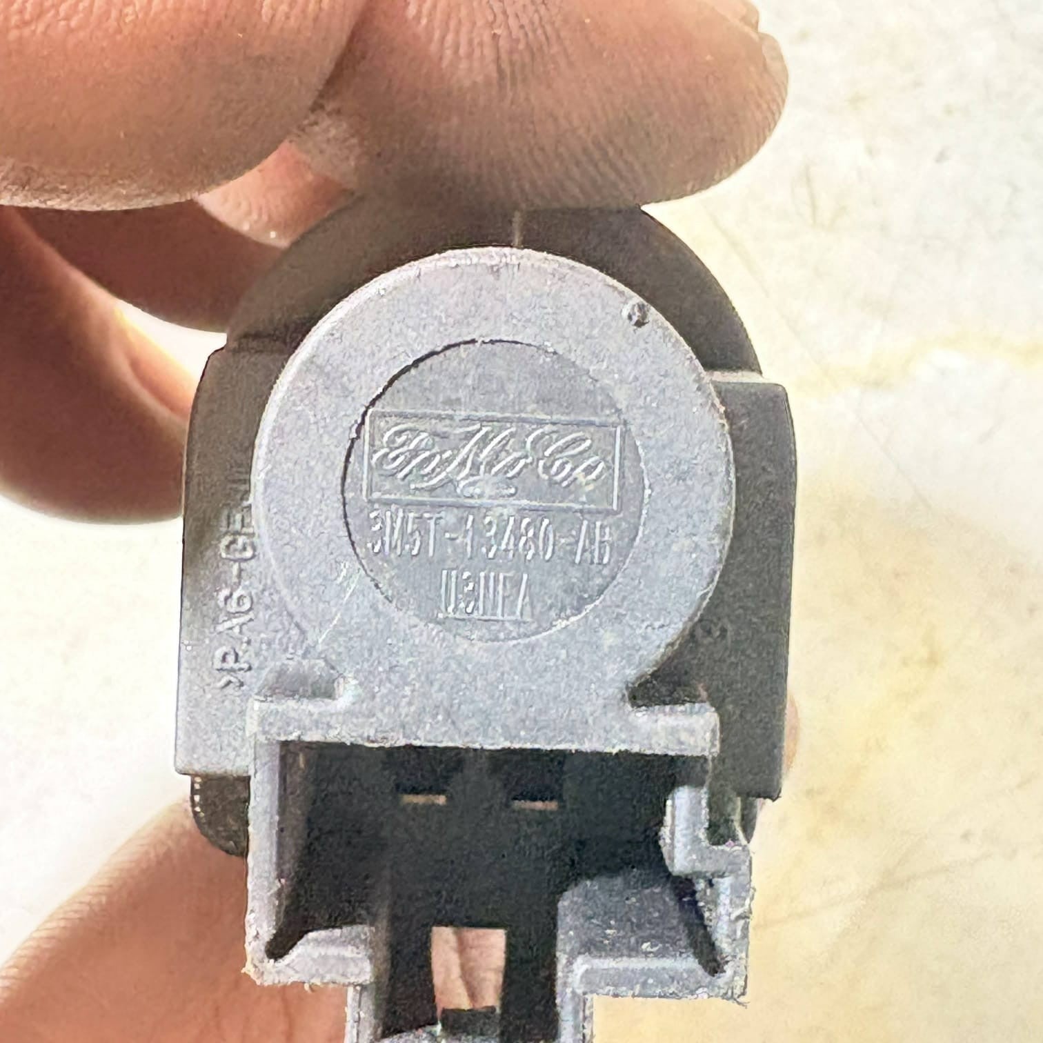 Ford S-MAX WA6 Galaxy Mondeo Fiesta Brake Light Switch 3M5T13480AB