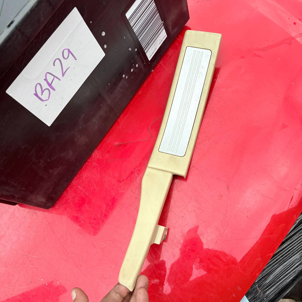 2009 JAGUAR XF THRESHOLD REAR RIGHT SIDE 8X23-F13244-A