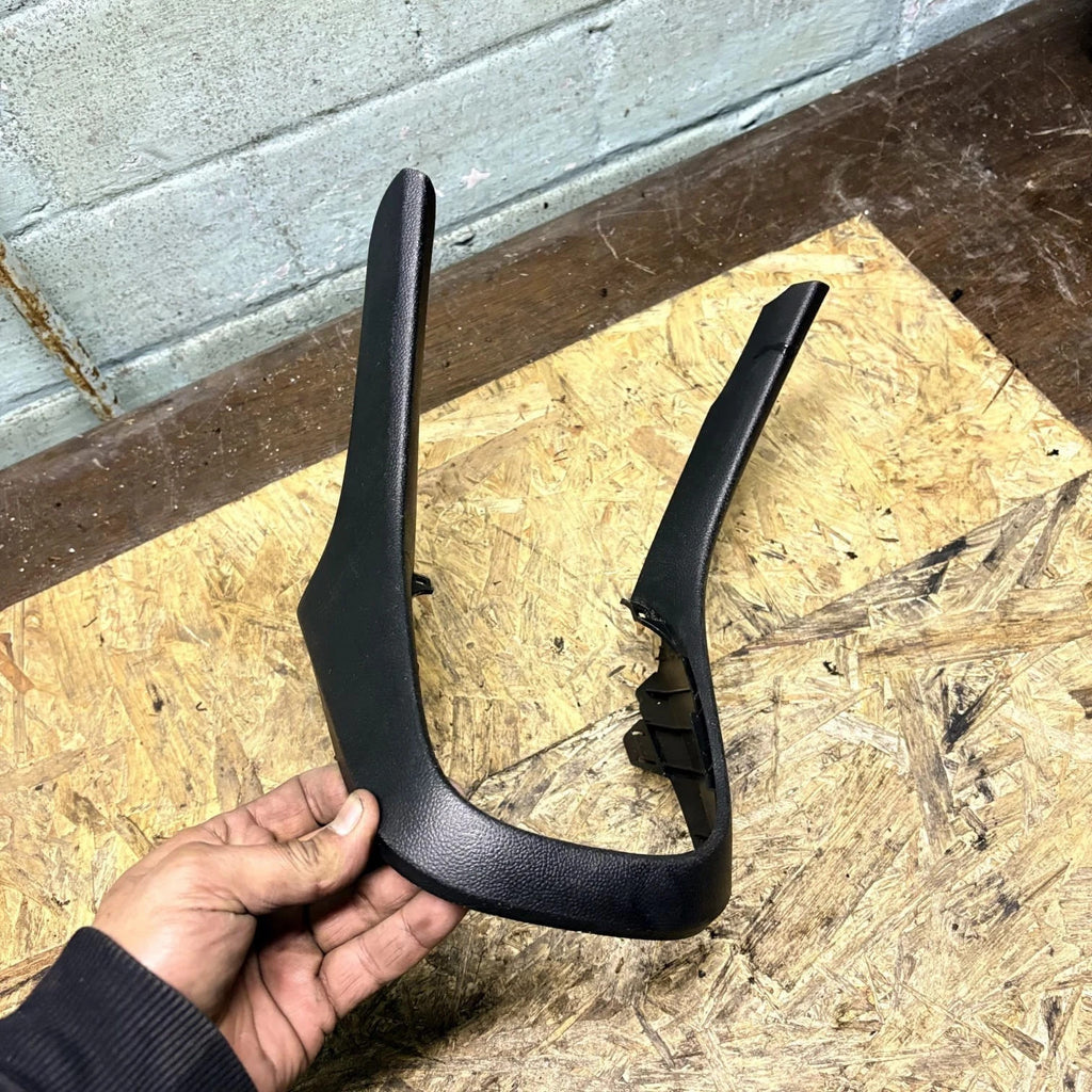 Vauxhall/Opel Mokka Mokka X 2012-2019 Gear Surround Centre Console Trim AVF43554