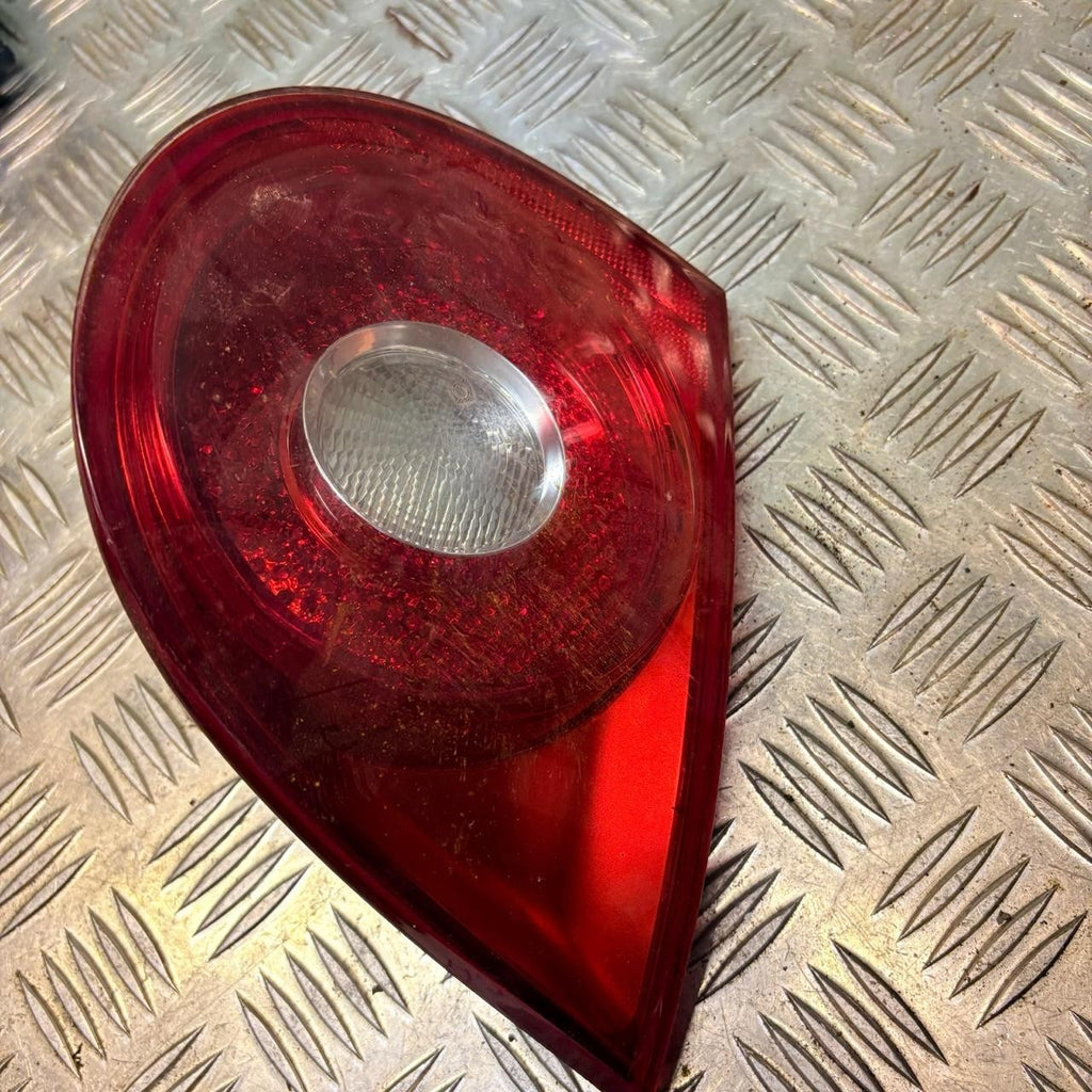 2006-2008 VW GTI GOLF BOOT BRAKE LIGHT NEAR SIDE REAR