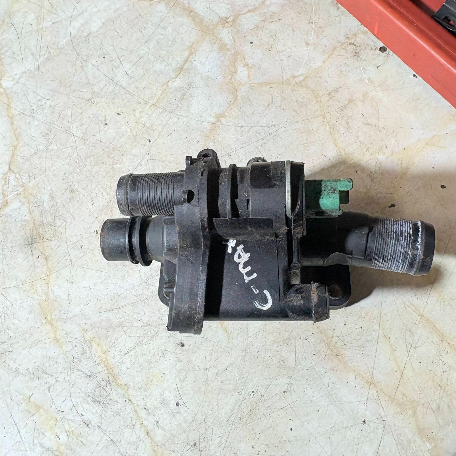 FORD FOCUS C-MAX 2005 THERMOSTAT HOUSING