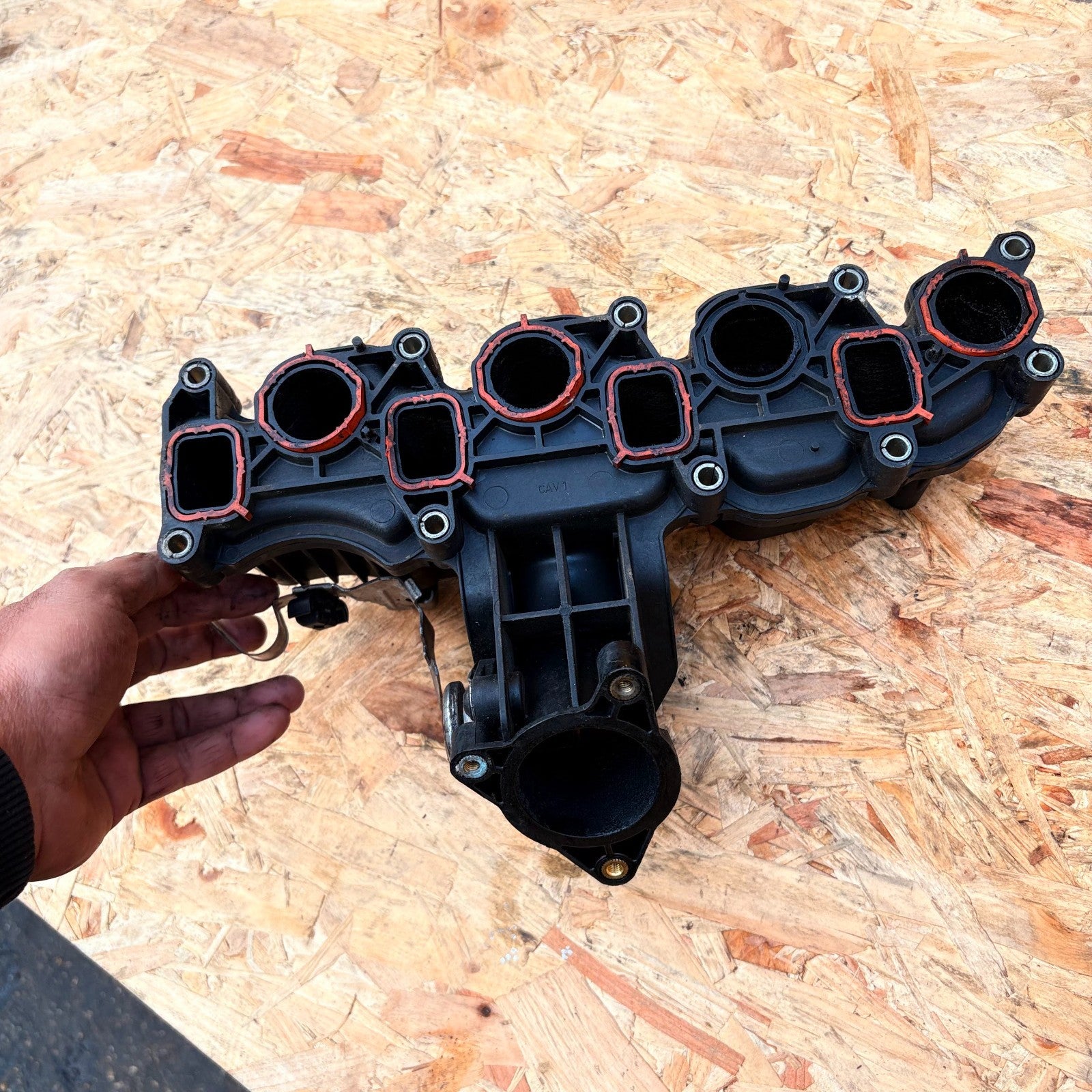 VOLKSWAGEN CADDY 2013 INLET MANIFOLD 03L129711