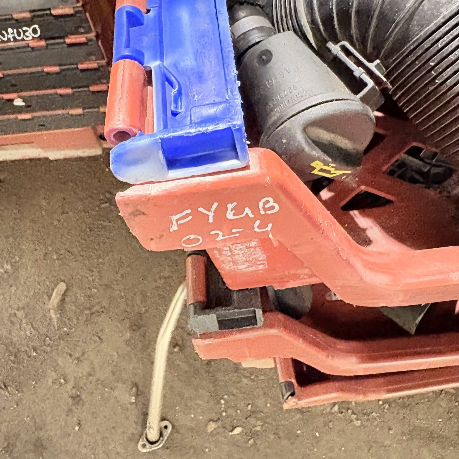 2011Radiator HoseUpper 05-2046 Gates Coolant 2S6H8B274AG 1528662 1141505 1209131