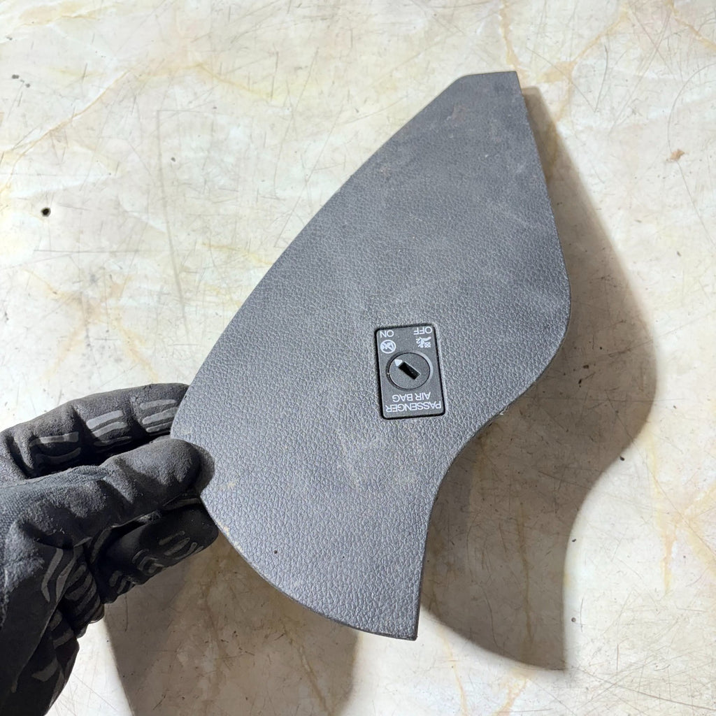 VOLKSWAGEN GOLF MK7 2013 DASHBOARD END COVER TRIM PANEL 5G2858217A