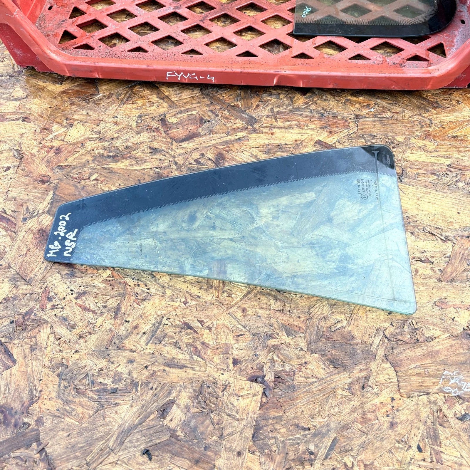 MG ZT 02-04 Estate N/S Passenger Left Rear Quarter Glass Window