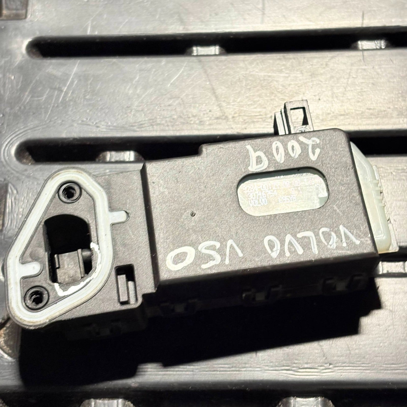 30716754 VOLVO V50 Trunk Door Lid Lock Mechanism Actuator