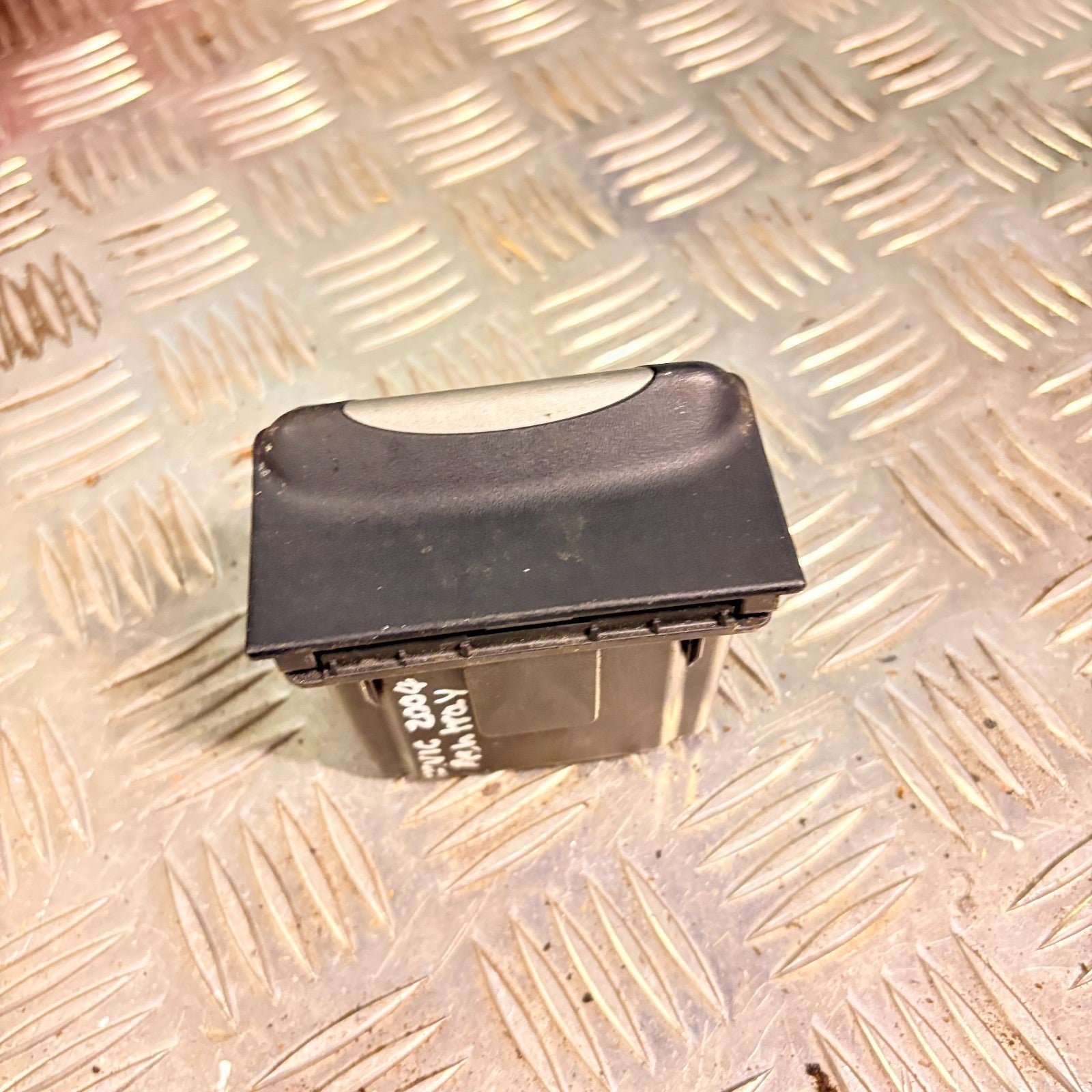 2004 HONDA CIVIC ASHTRAY