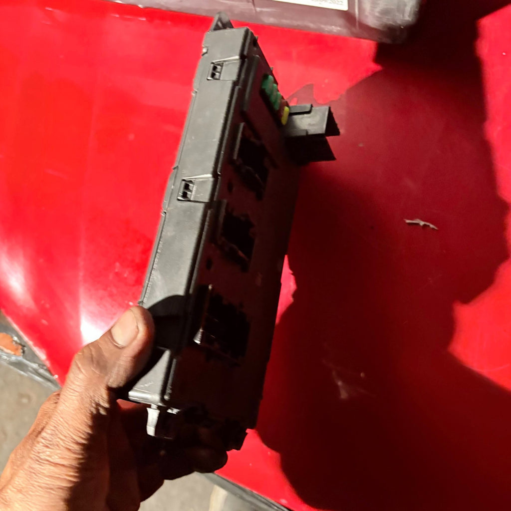 BMW 2018 Rem Fuse Box Module