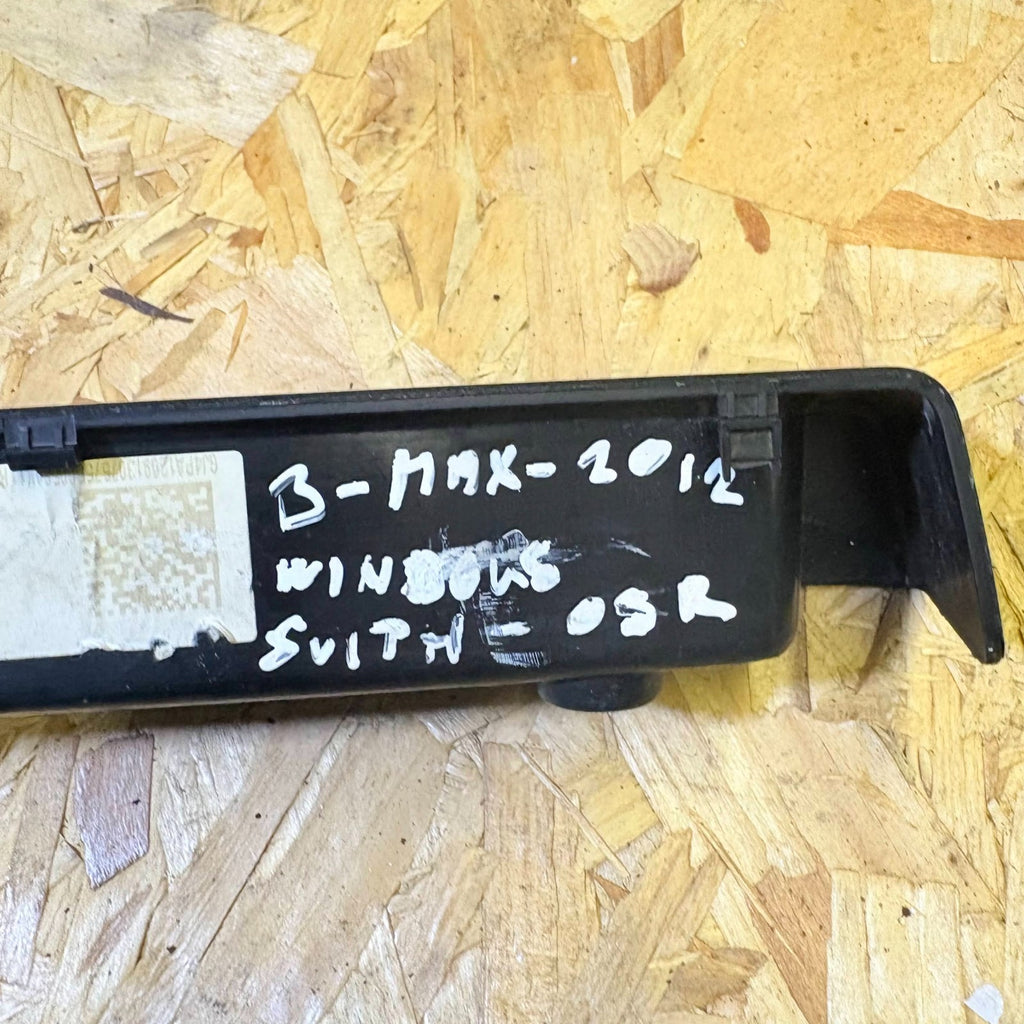 Ford B-Max 2012 WINDOW SWITCH & TRIM REAR RIGHT SIDE AV11-R226A36-ACW