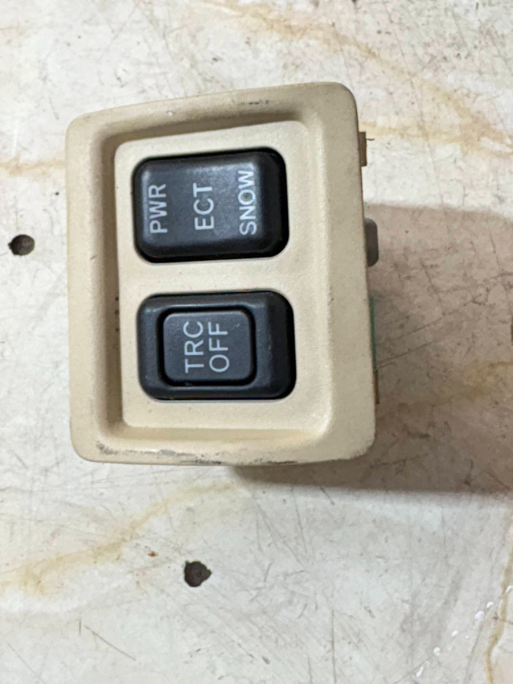 2006-2007 Lexus 15A606 Traction Control Switch