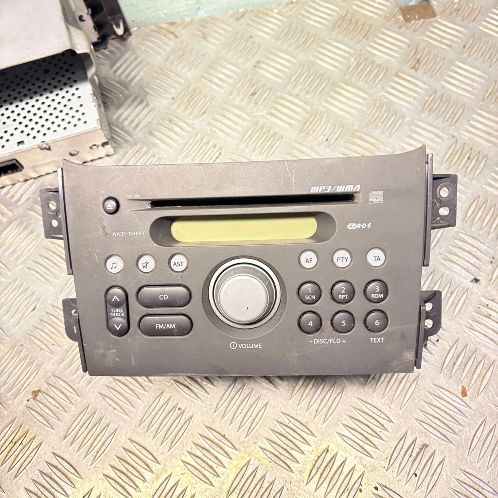 Suzuki Splash 2008-2014 Radio CD MP3 Head Unit 39101-51K00-EZR CQ-MX0770G