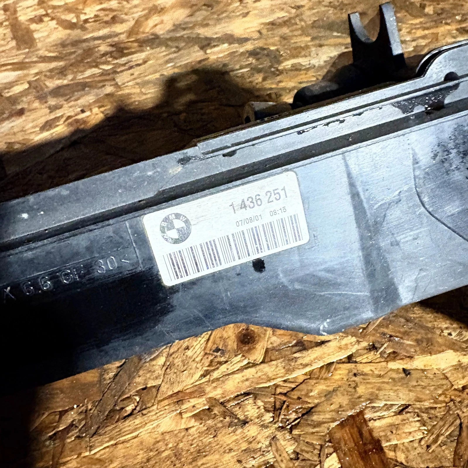 BMW E46 98-06 Z4 E85/E86 02-08 Auto Expansion Tank Bracket 1436251 17111436251